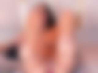 Live cam show with Ainoanoire - Blowjob on UwU Esports