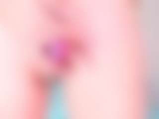 Ainoanoire's Live Sex Cam Show