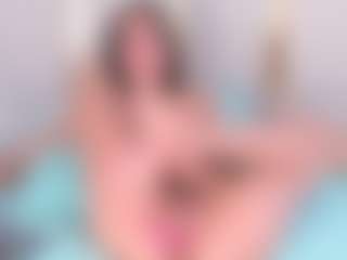 Ainoanoire's Live Sex Cam Show
