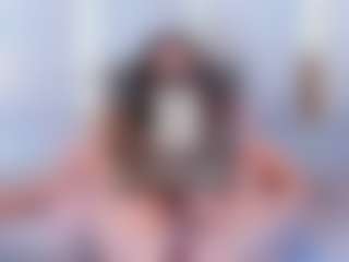 Ainoanoire's Live Sex Cam Show