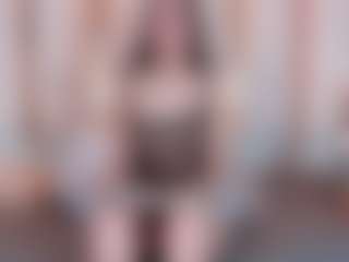 Ainoanoire's Live Sex Cam Show