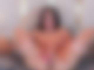 Ainoanoire's Live Sex Cam Show