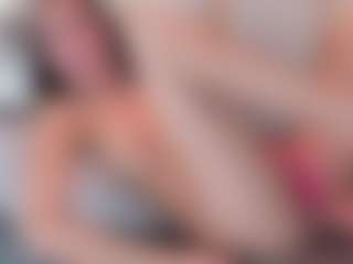 Ainoanoire's Live Sex Cam Show