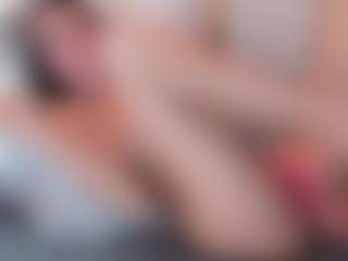 Ainoanoire's Live Sex Cam Show