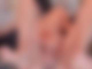 Ainoanoire's Live Sex Cam Show