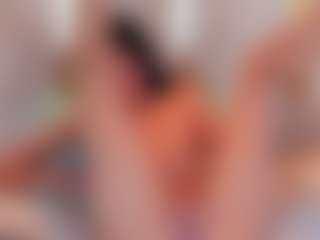 Ainoanoire's Live Sex Cam Show