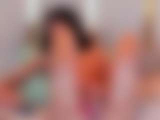Ainoanoire's Live Sex Cam Show