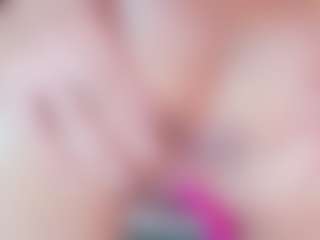 Ainoanoire's Live Sex Cam Show