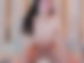 Ainoanoire's Live Sex Cam Show