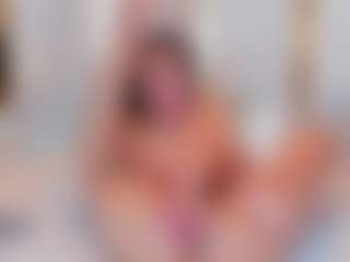 Ainoanoire's Live Sex Cam Show
