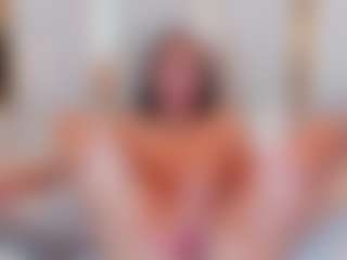 Ainoanoire's Live Sex Cam Show