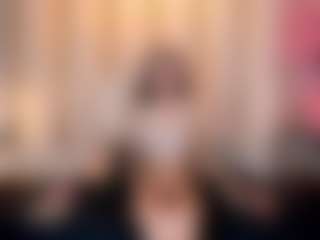 Ainoanoire's Live Sex Cam Show