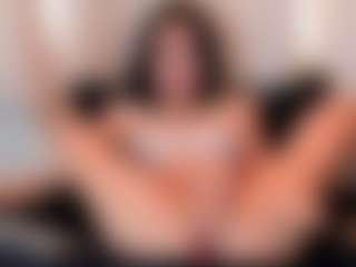 Ainoanoire's Live Sex Cam Show