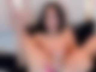 Ainoanoire's Live Sex Cam Show