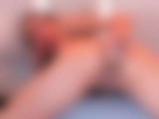 Ainoanoire's Live Sex Cam Show