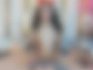 Show live cam dengan Ainoanoire - Cute di Camsoda