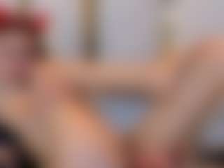 Ainoanoire's Live Sex Cam Show