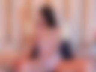 Ainoanoire's Live Sex Cam Show