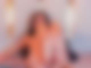 Ainoanoire's Live Sex Cam Show