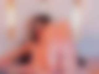 Ainoanoire's Live Sex Cam Show