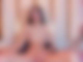 Ainoanoire's Live Sex Cam Show