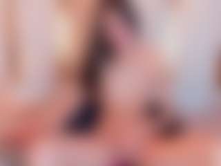 Ainoanoire's Live Sex Cam Show