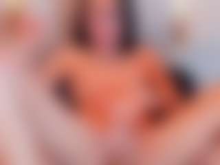 Ainoanoire's Live Sex Cam Show