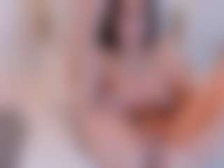 Ainoanoire's Live Sex Cam Show