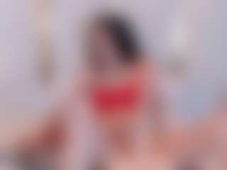 Ainoanoire's Live Sex Cam Show