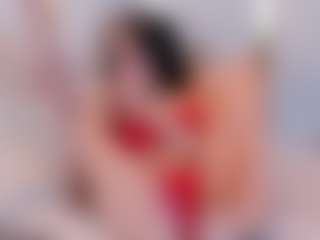 Live cam show with Ainoanoire - Sexy on Camsoda