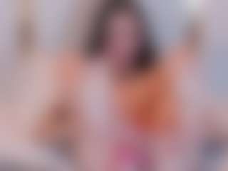 Ainoanoire's Live Sex Cam Show
