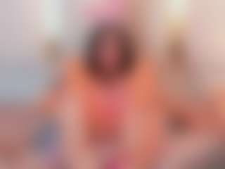 Ainoanoire's Live Sex Cam Show