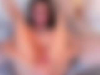 Ainoanoire's Live Sex Cam Show