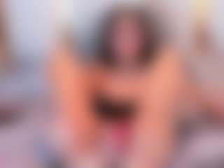 Ainoanoire's Live Sex Cam Show