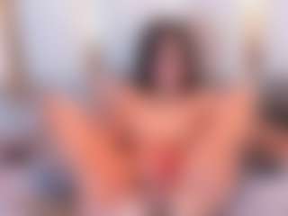 Ainoanoire's Live Sex Cam Show