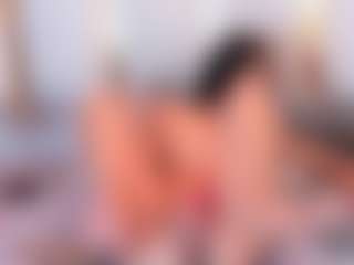 Ainoanoire's Live Sex Cam Show