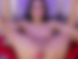 Ainoanoire's Live Sex Cam Show