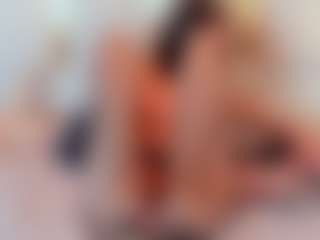 Ainoanoire's Live Sex Cam Show