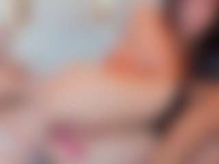 Ainoanoire's Live Sex Cam Show