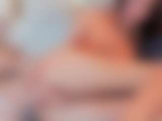 Ainoanoire's Live Sex Cam Show