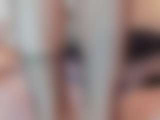 Ainoanoire's Live Sex Cam Show