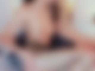 Ainoanoire's Live Sex Cam Show