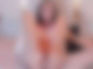 Ainoanoire's Live Sex Cam Show