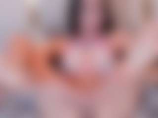 Show in cam erotica live di Ainoanoire