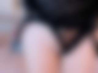 Ainoanoire's Live Sex Cam Show