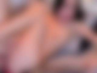 Ainoanoire's Live Sex Cam Show