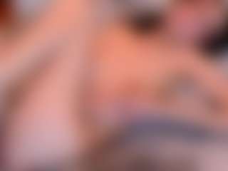 Ainoanoire's Live Sex Cam Show