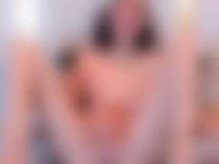 Ainoanoire's Live Sex Cam Show