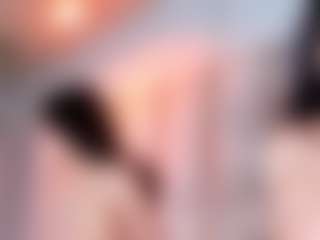 Ainoanoire's Live Sex Cam Show