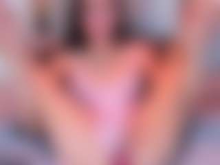 Ainoanoire's Live Sex Cam Show